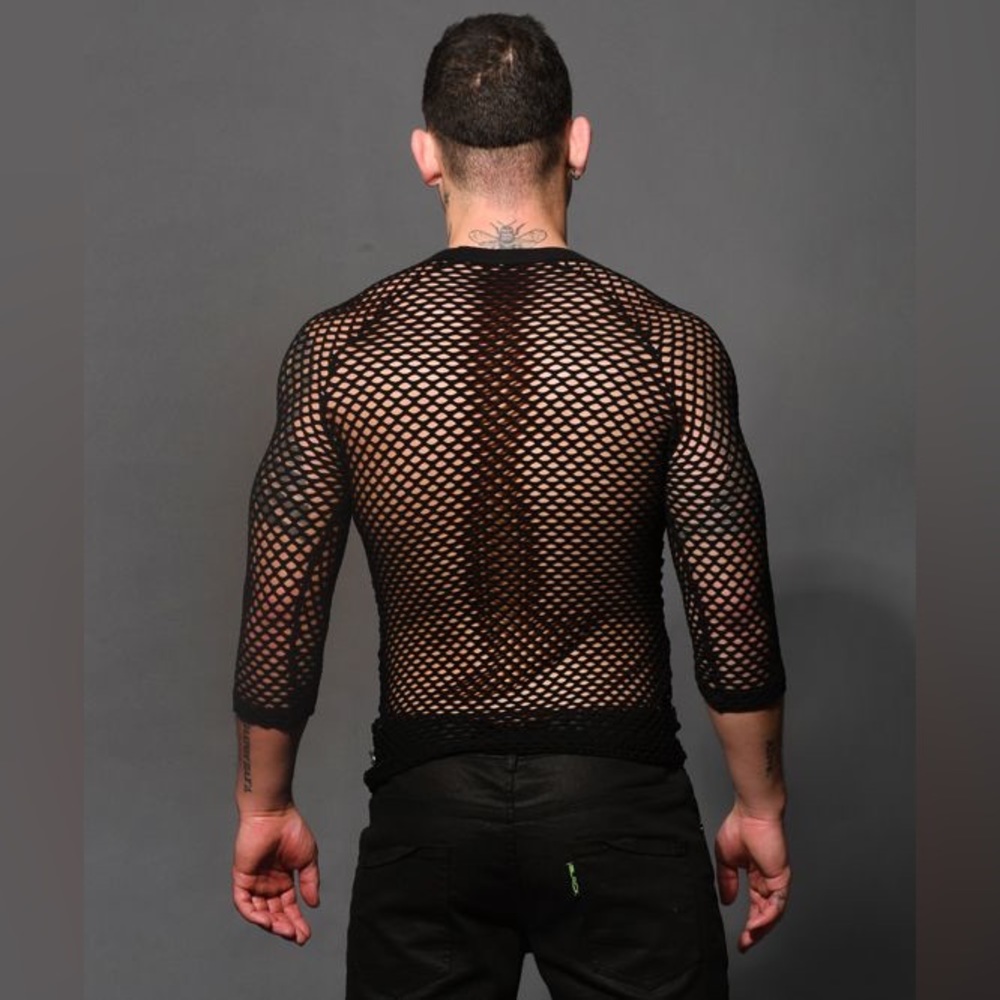 Net V-Neck Tee - Picture 5 of 6